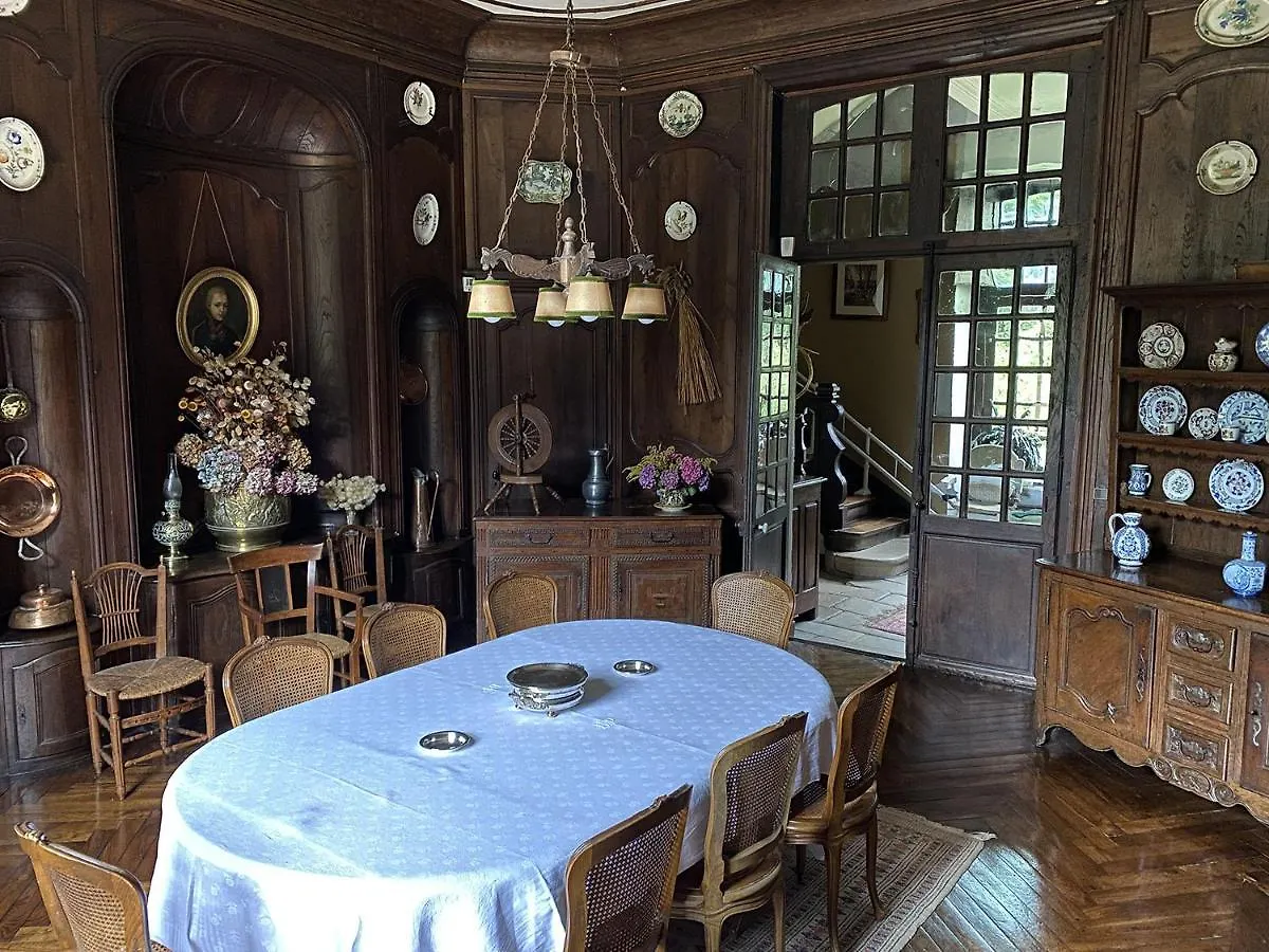 Bed & Breakfast Chateau Du Bois-Riou Quévert